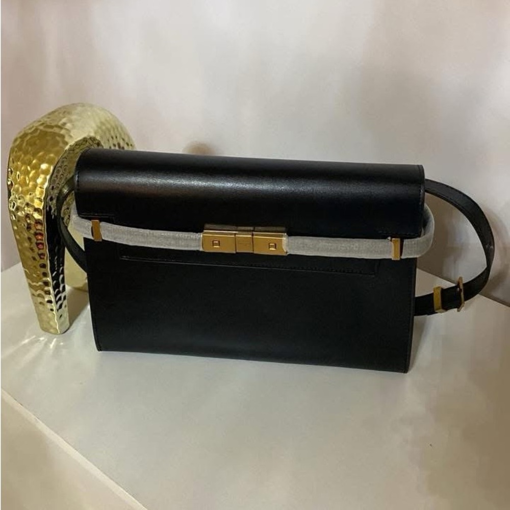 Elegant Black Leather Women's Bag